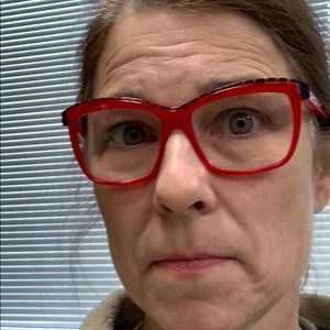 Meet your Posher, Scarlett